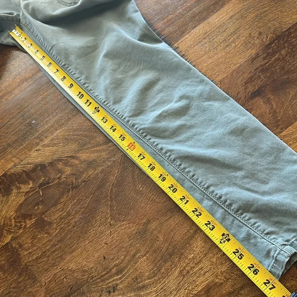 Talbots capri pants size 4 sage green - Picture 4 of 6